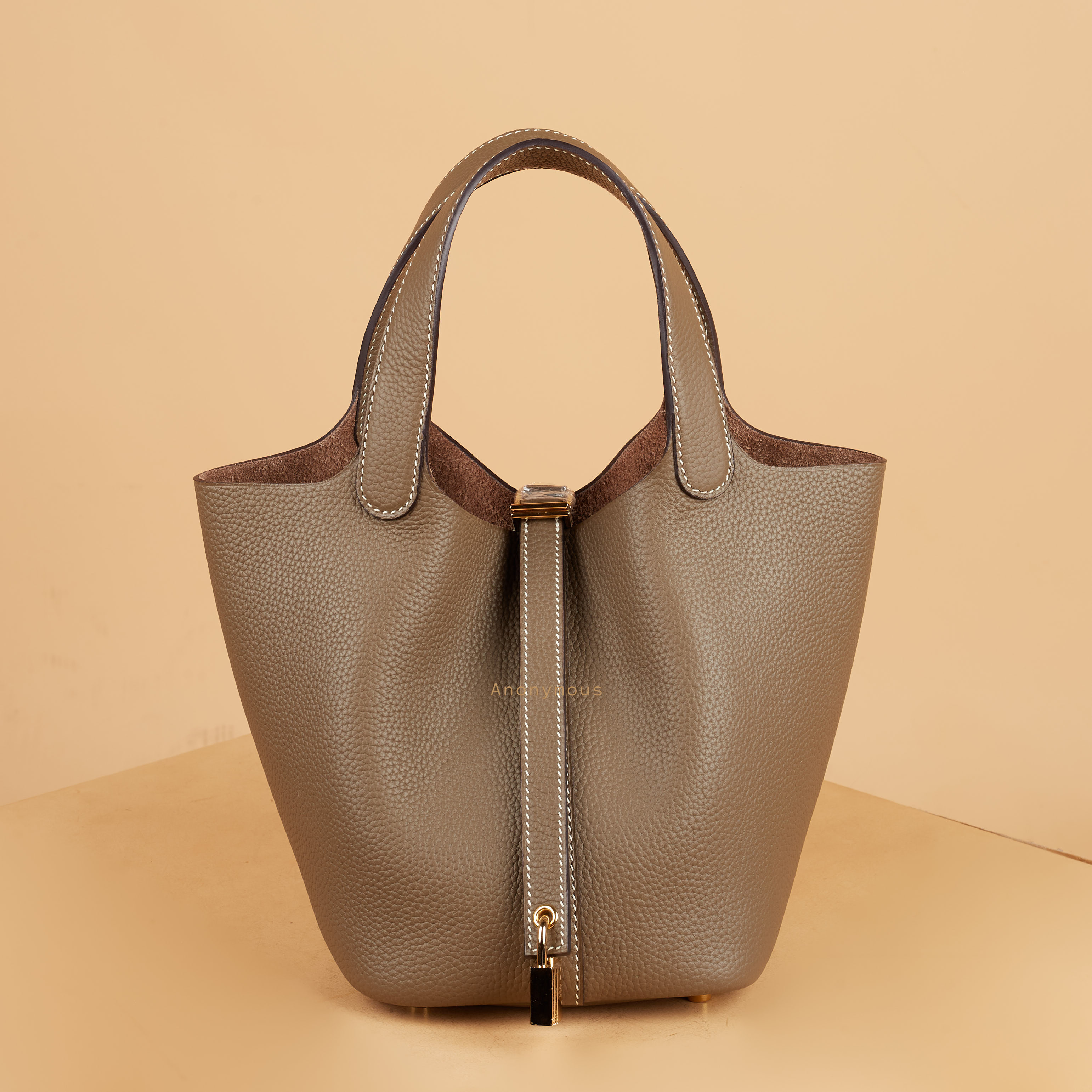 Anonymous Poppy Bag 18 Togo Leather No Brand (Tas Kulit)