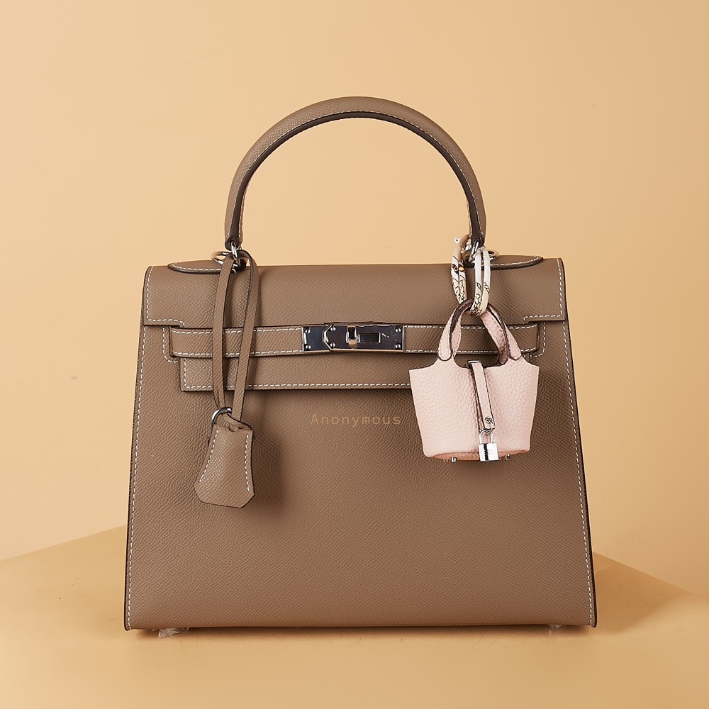 Anonymous Poppy Charm Togo Leather No Brand