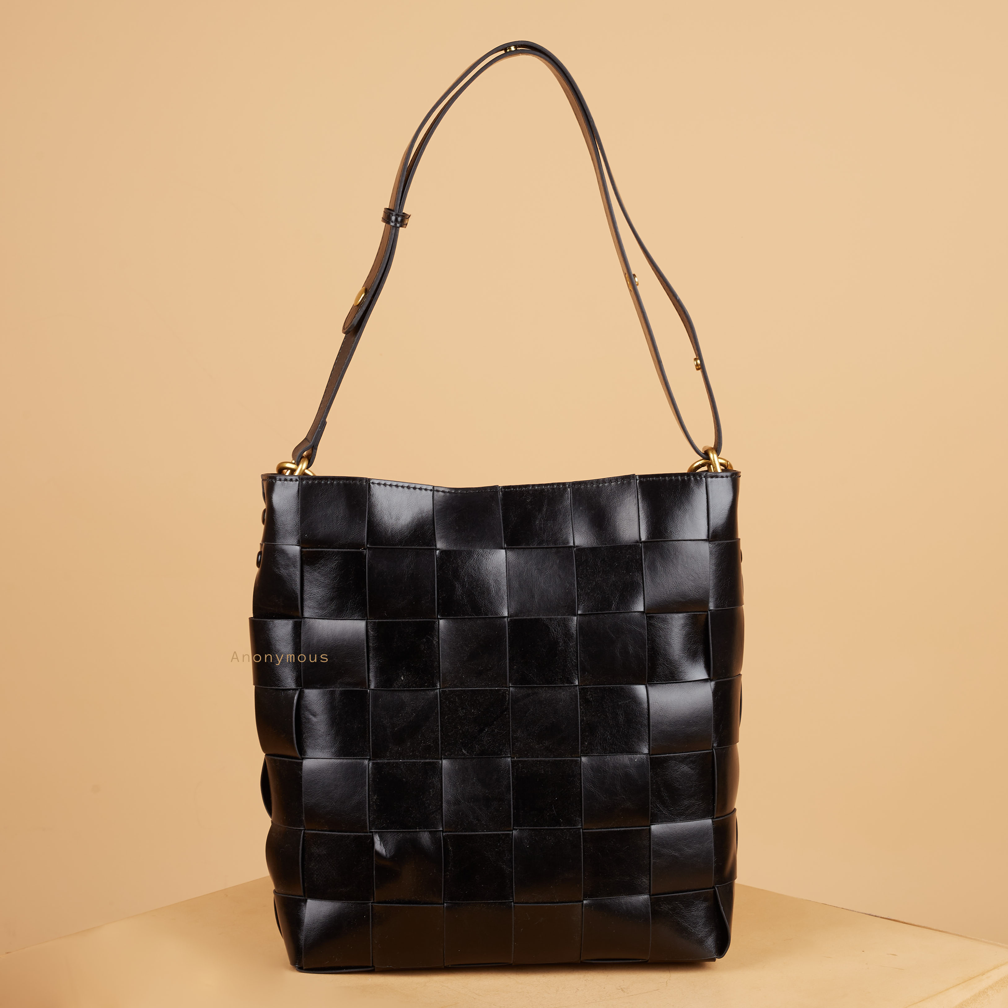 Anonymous Rossette V.2 Bag Leather No Brand (Tas Kulit)