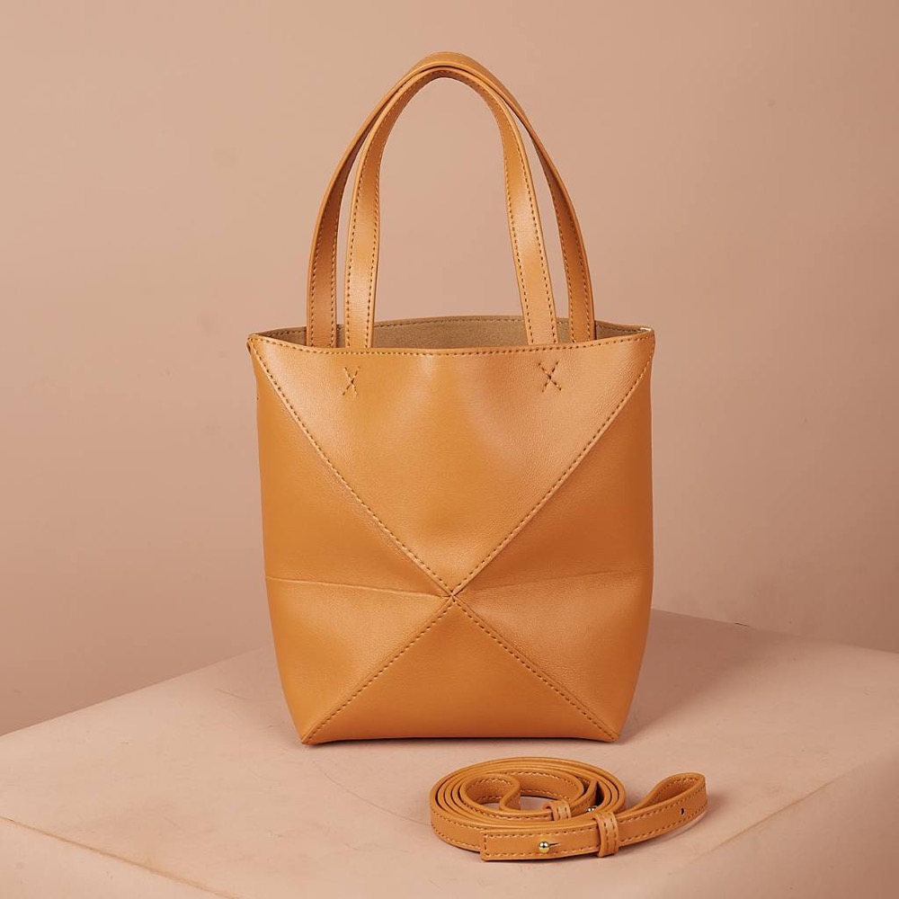 Anonymous Enigma Fold EF17 Swift Leather Bag No Brand (Tas Kulit)