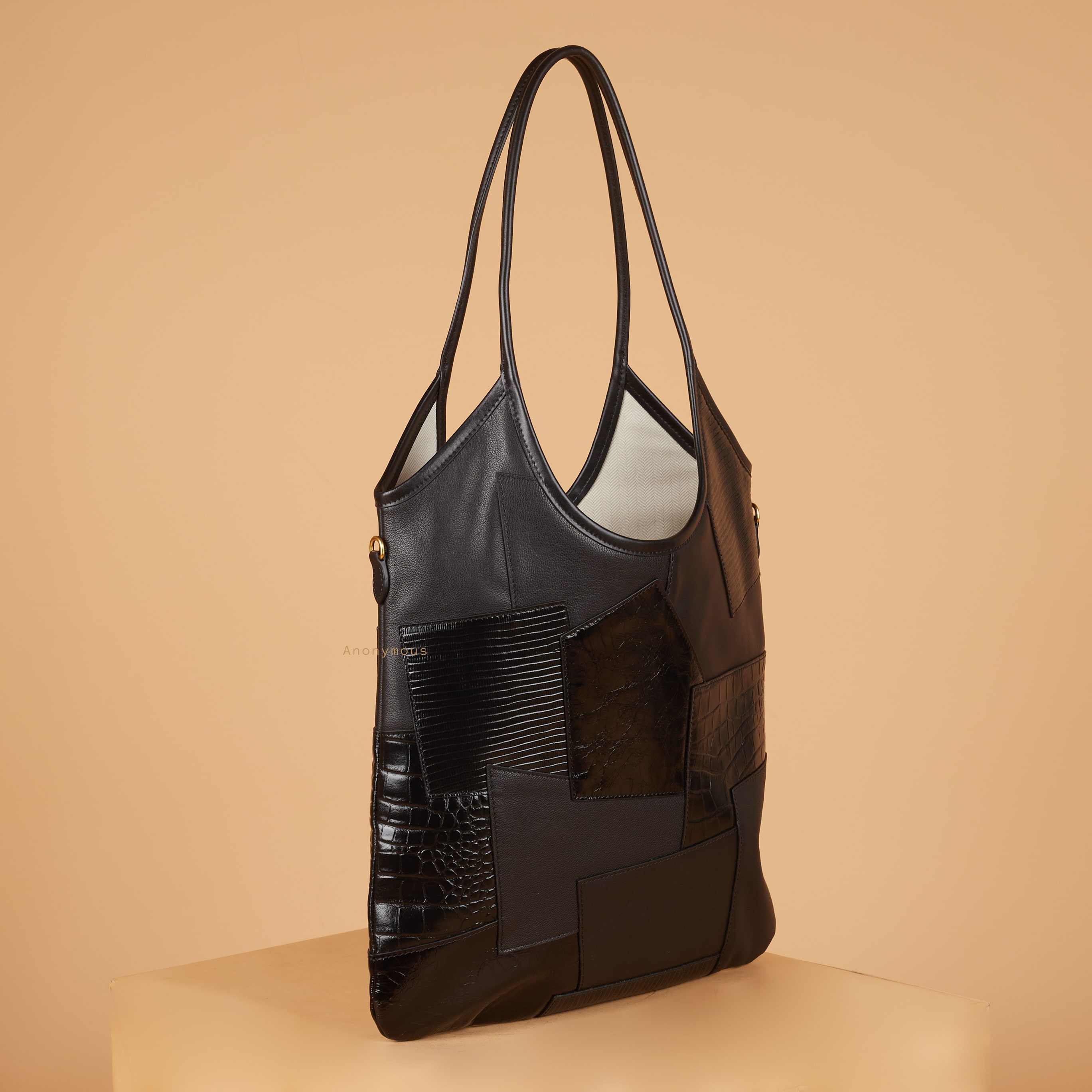 Anonymous Avie Bag M50 Leather No Brand (Tas Kulit)