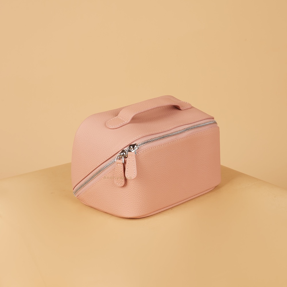Anonymous Cosmo Cosmetic Small Togo No Brand (Tas Kulit)