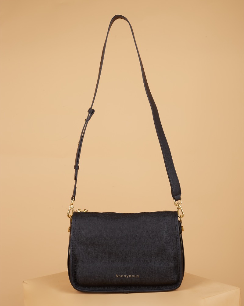 Anonymouse Vicky Messenger Bag Grained Leather No Brand (Tas Kulit)