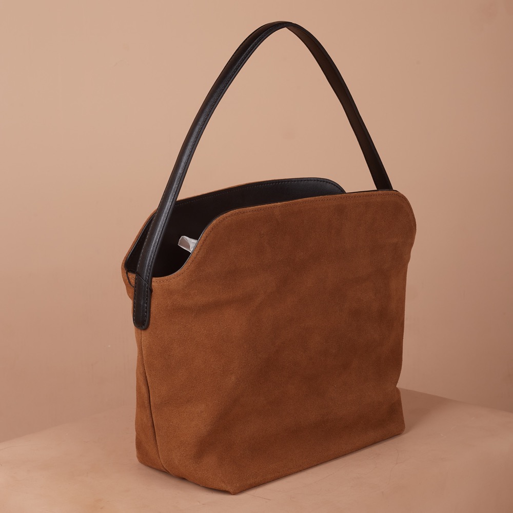 Anonymous Sadie Hobo Bag Suede No Brand (Tas Kulit)