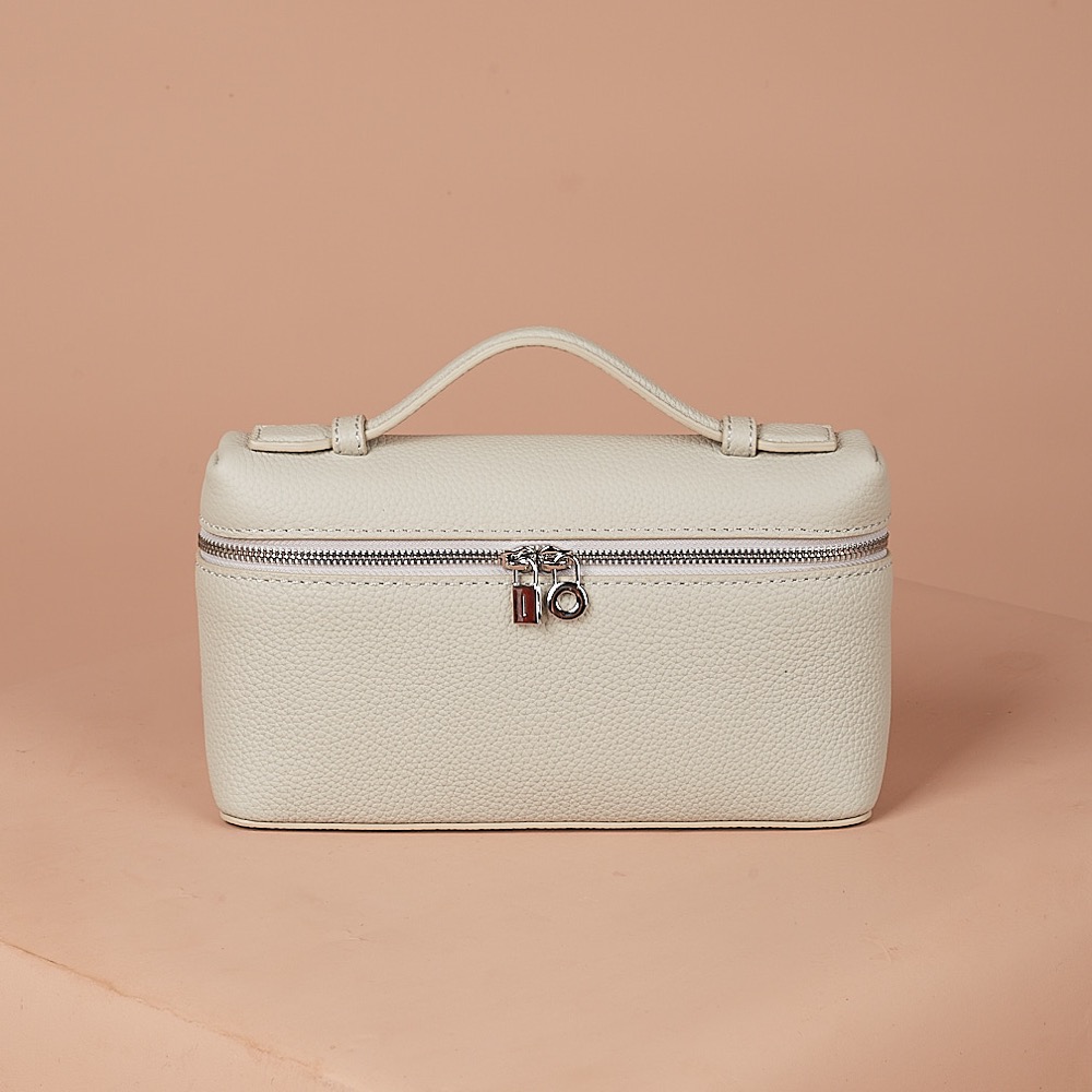 Anonymous Lola Bag L19 Togo Leather No Brand (Tas Kulit)