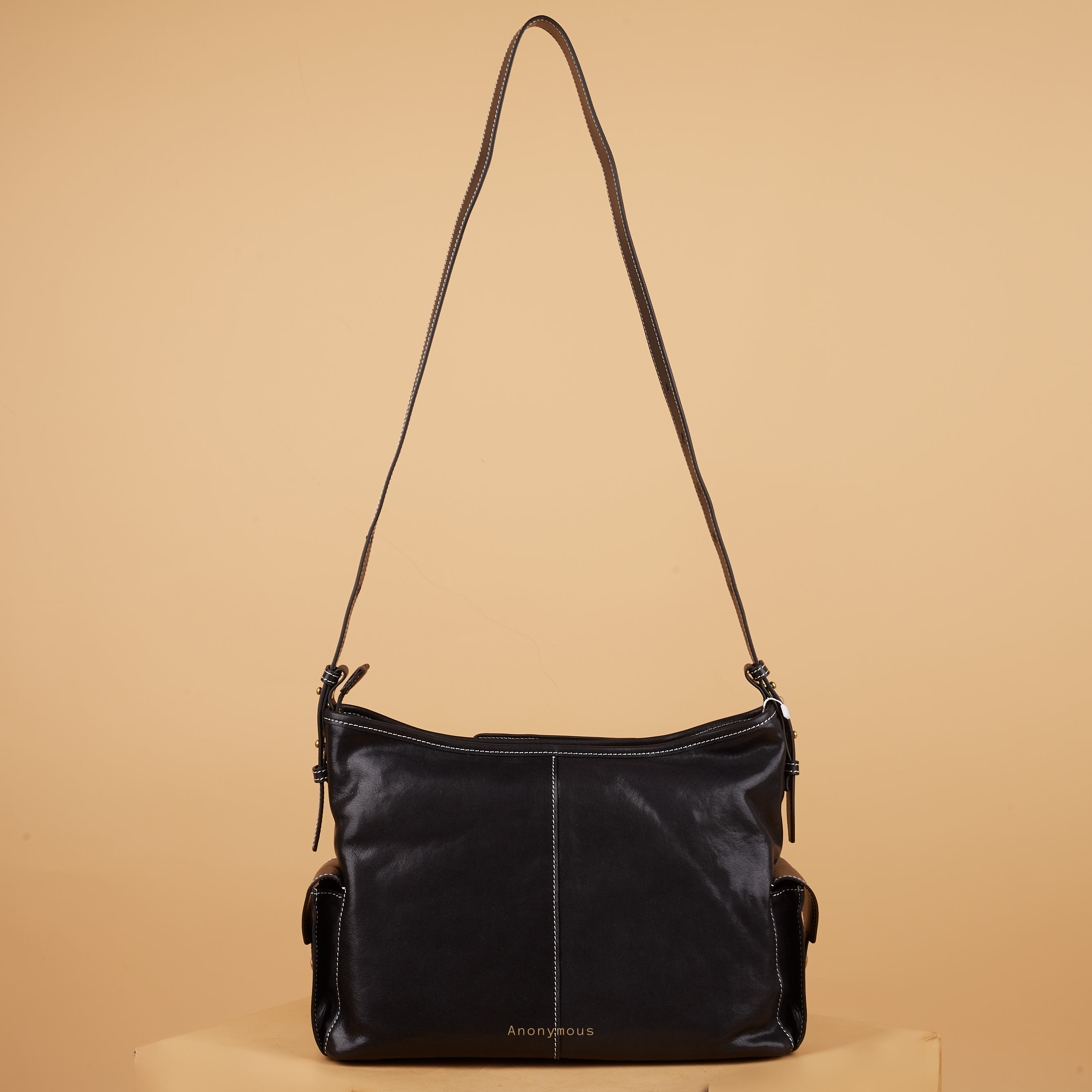 Anonymous Miorie SlingBag No Brand (Tas Kulit)