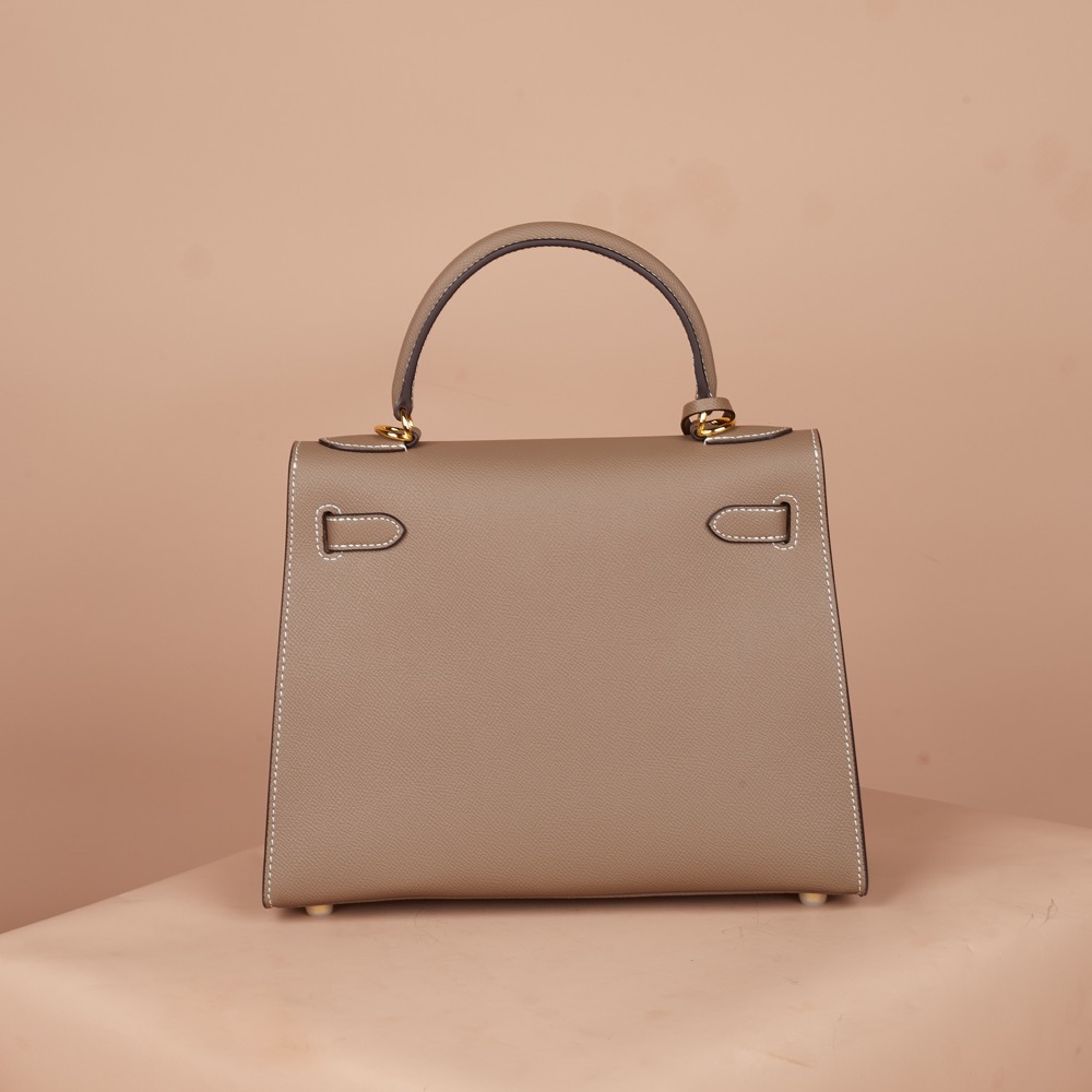Anonymous Cara Bag K28 Taiga Leather GHW (NST) No Brand (Tas kulit)