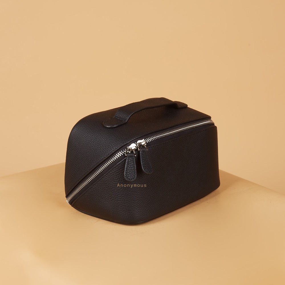 Anonymous Cosmo Cosmetic Small Togo No Brand (Tas Kulit)