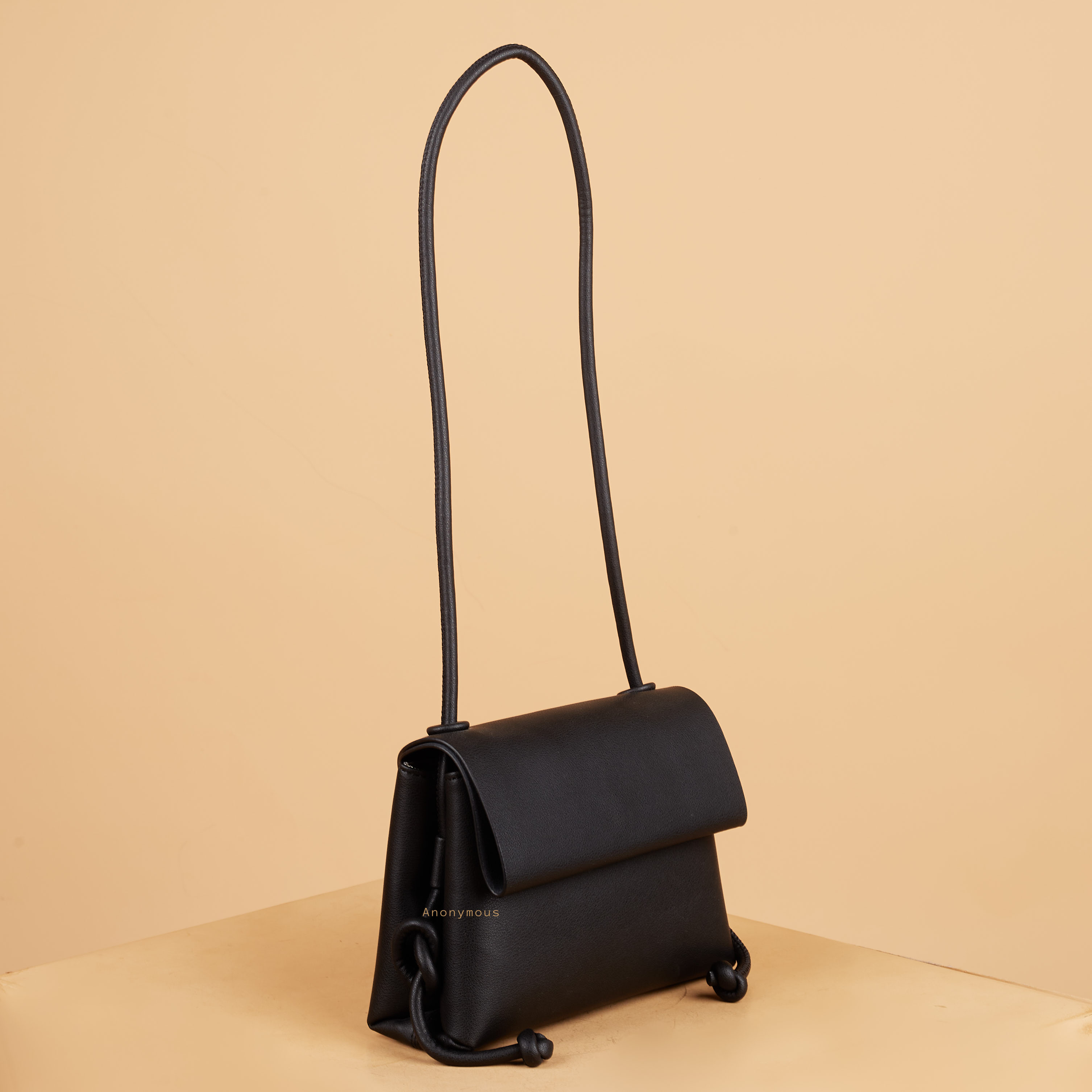 Anonymous Sassy Crossbody Bag Leather No Brand (Tas Kulit)