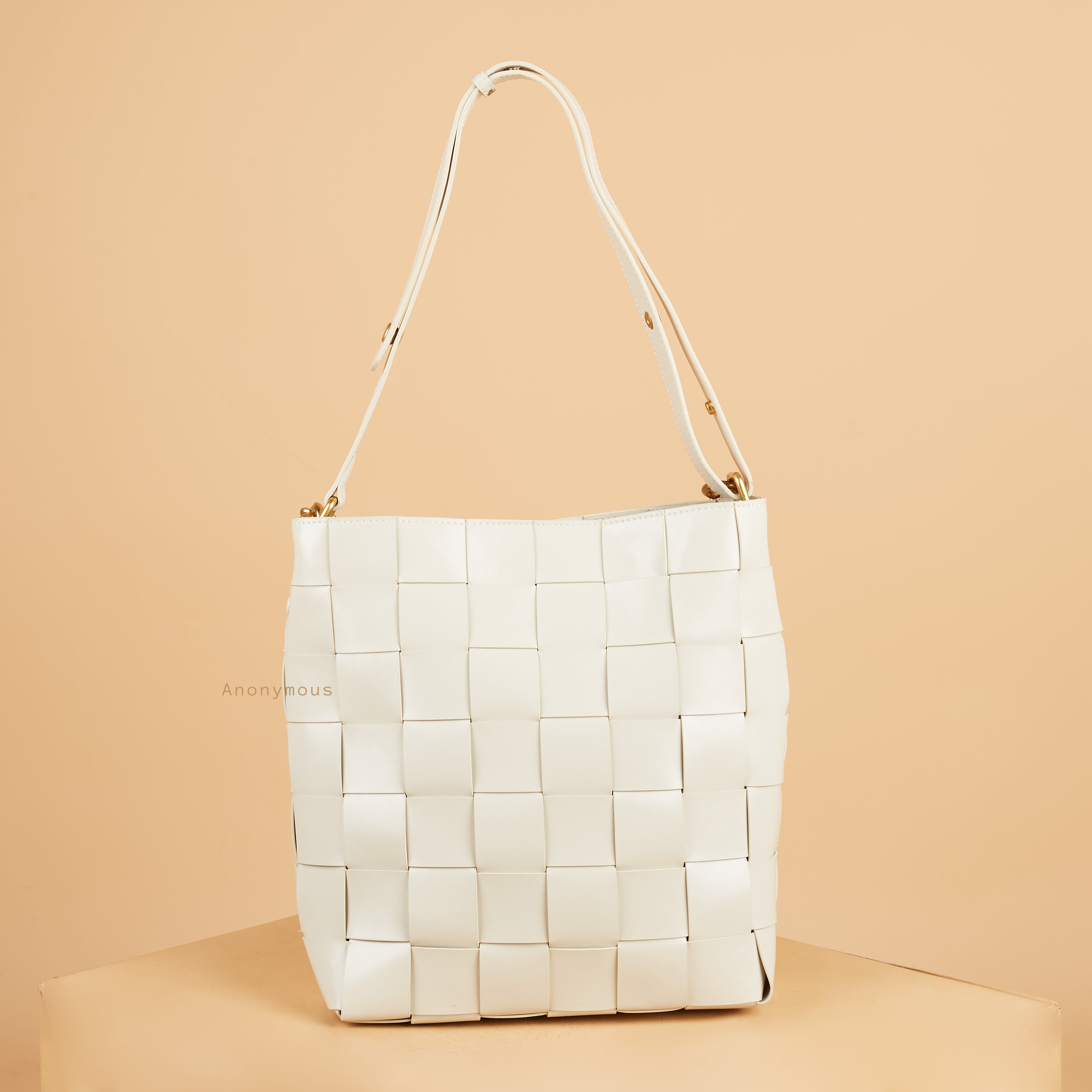 Anonymous Rossette V.2 Bag Leather No Brand (Tas Kulit)