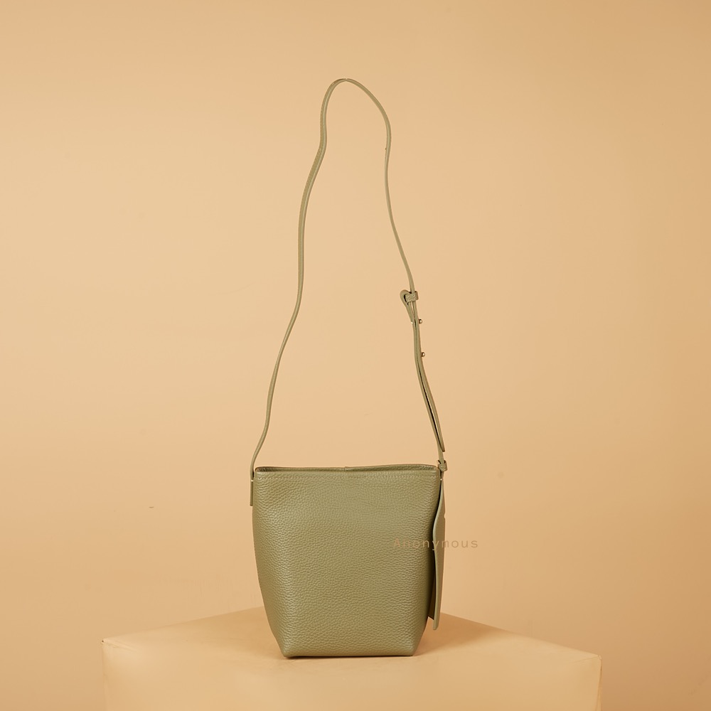 Anonymous Jens Bucket Bag Grained Leather No Brand (Tas Kulit)
