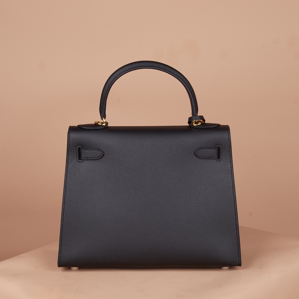 Anonymous Cara Bag K28 Taiga Leather GHW (NST) No Brand (Tas kulit)