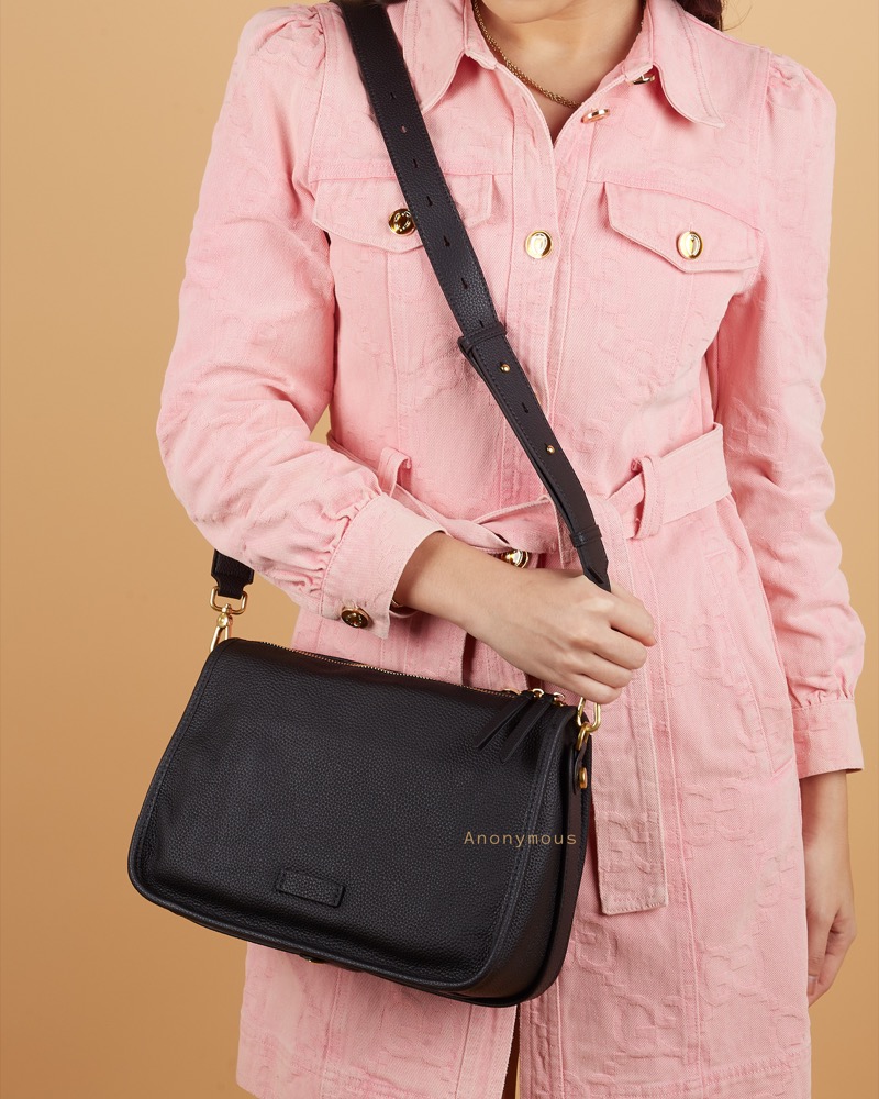 Anonymouse Vicky Messenger Bag Grained Leather No Brand (Tas Kulit)