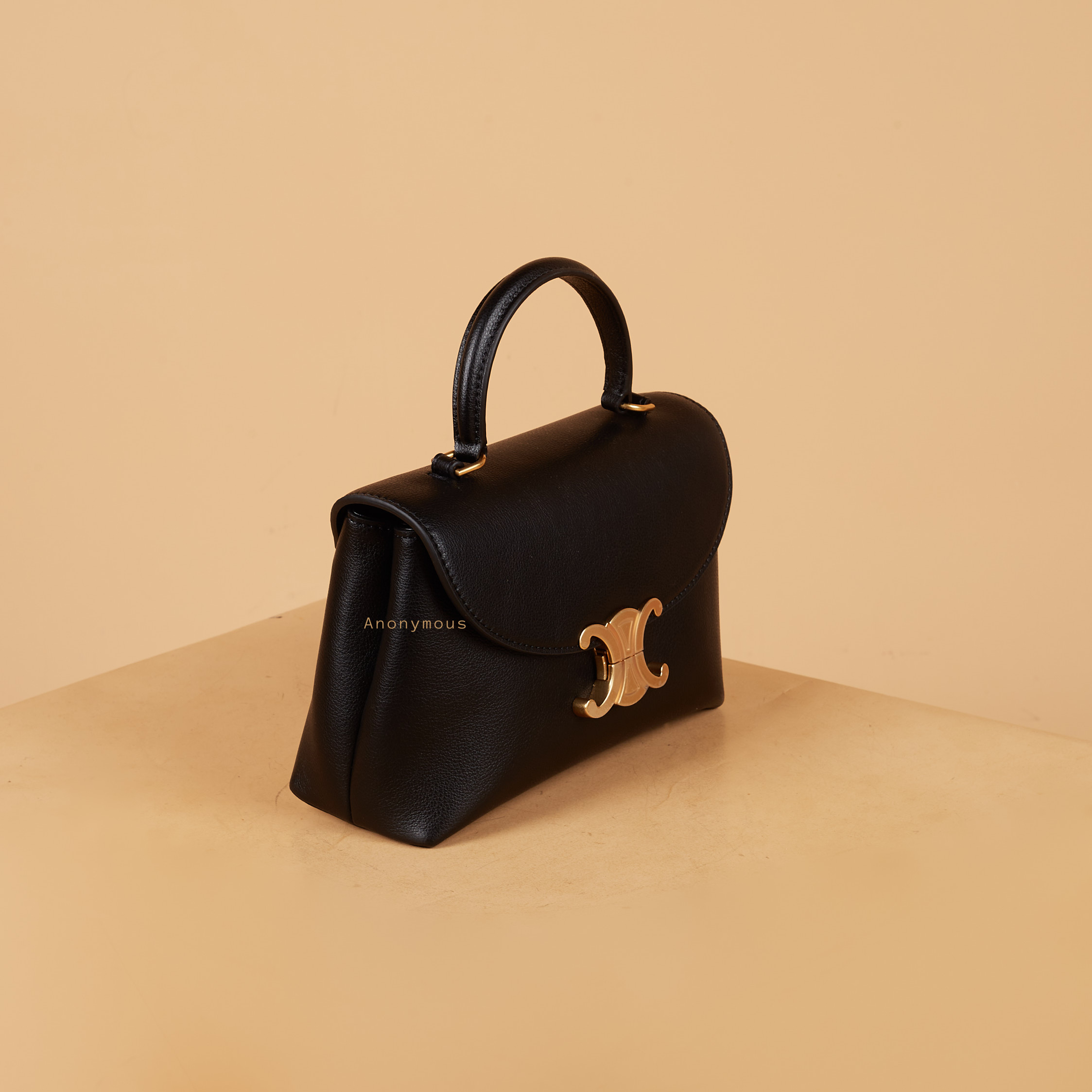 Anonymous Niky Tote Bag 20 Grained Leather