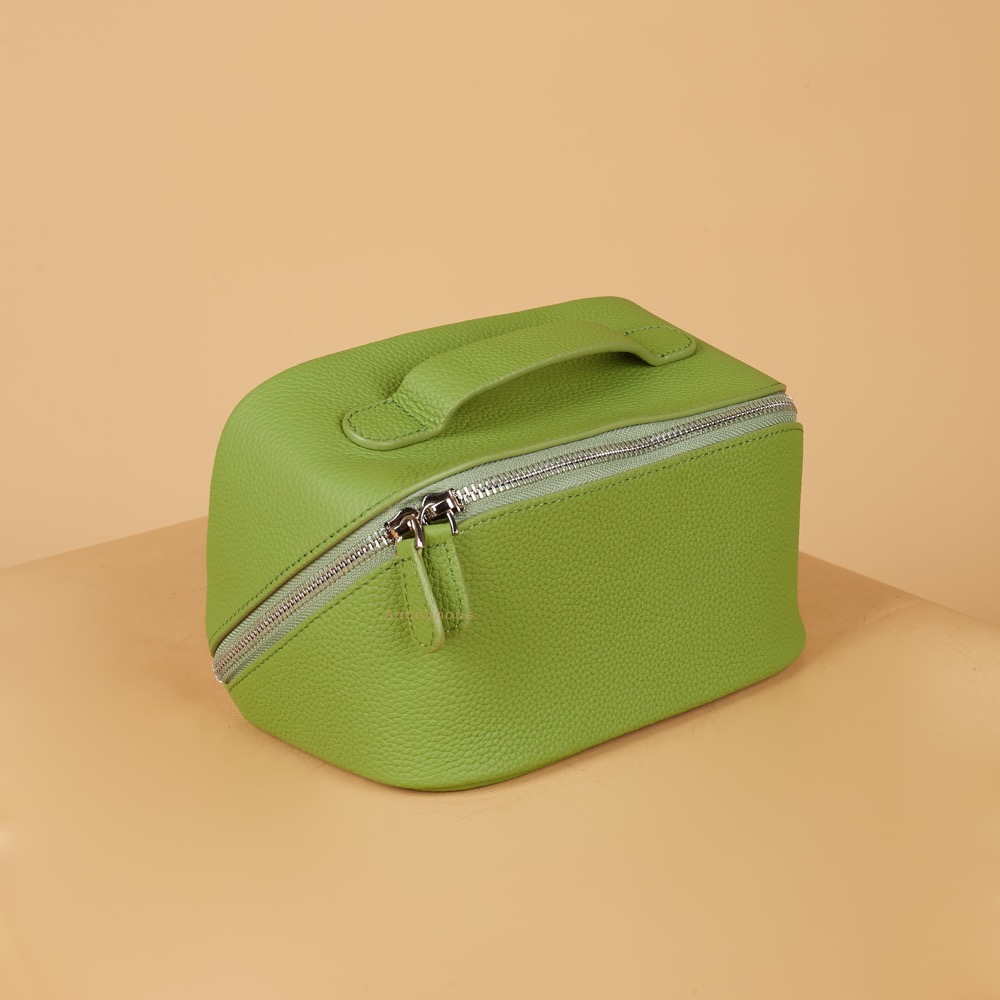 Anonymous Cosmo Cosmetic Small Togo No Brand (Tas Kulit)