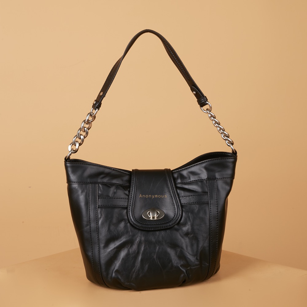 Anonymous Vone Shoulder Bag Leather No Brand (Tas Kulit)