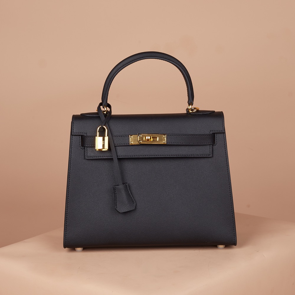 Anonymous Cara Bag K28 Taiga Leather GHW (NST) No Brand (Tas kulit)