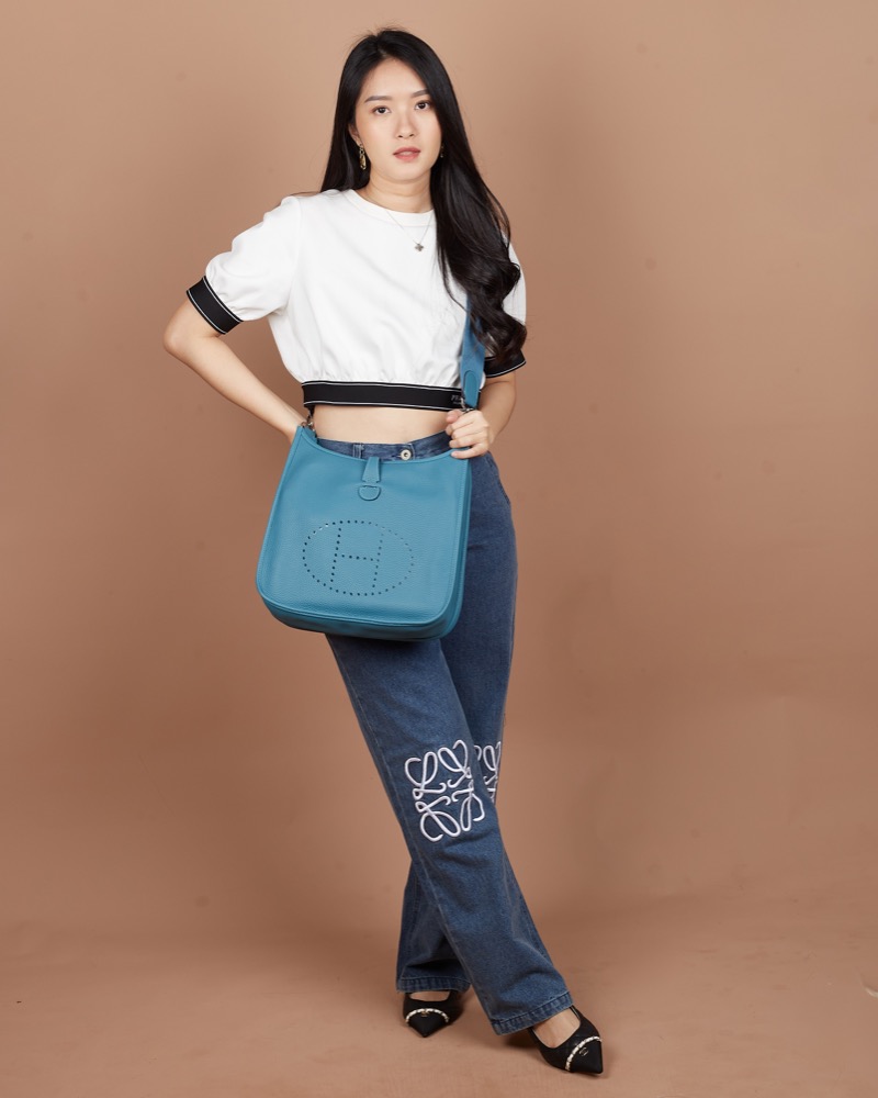 Anonymous Madeline E29 Togo Leather No Brand (Tas Kulit)