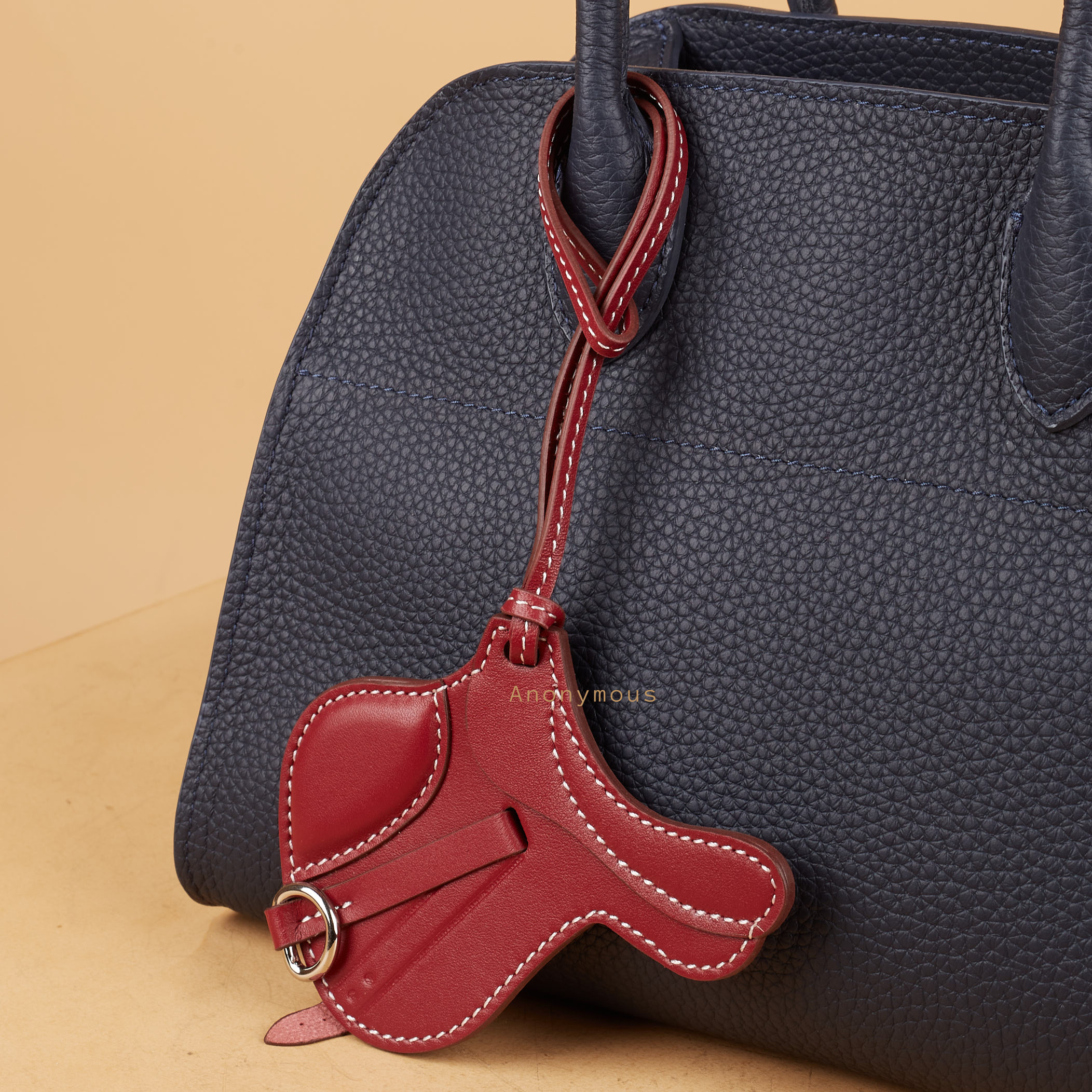 Anonymous Paddlock Selle Horse Saddle Charm (Gantungan Tas)