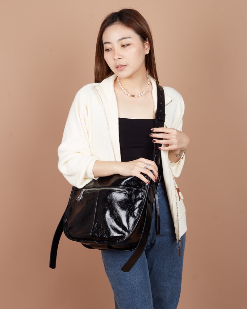 Anonymous Juno 34 Shoulder Bag Shiny Calfskin No Brand (Tas Kulit)