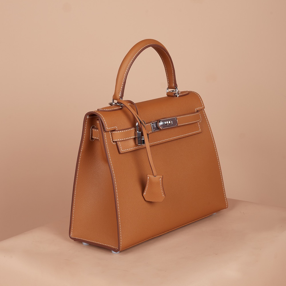 Anonymous Cara Bag K28 Taiga Leather GHW (NST) No Brand (Tas kulit)