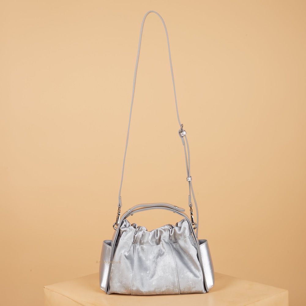 Anonymous Ellen Bag Leather Denim No Brand (Tas Kulit)