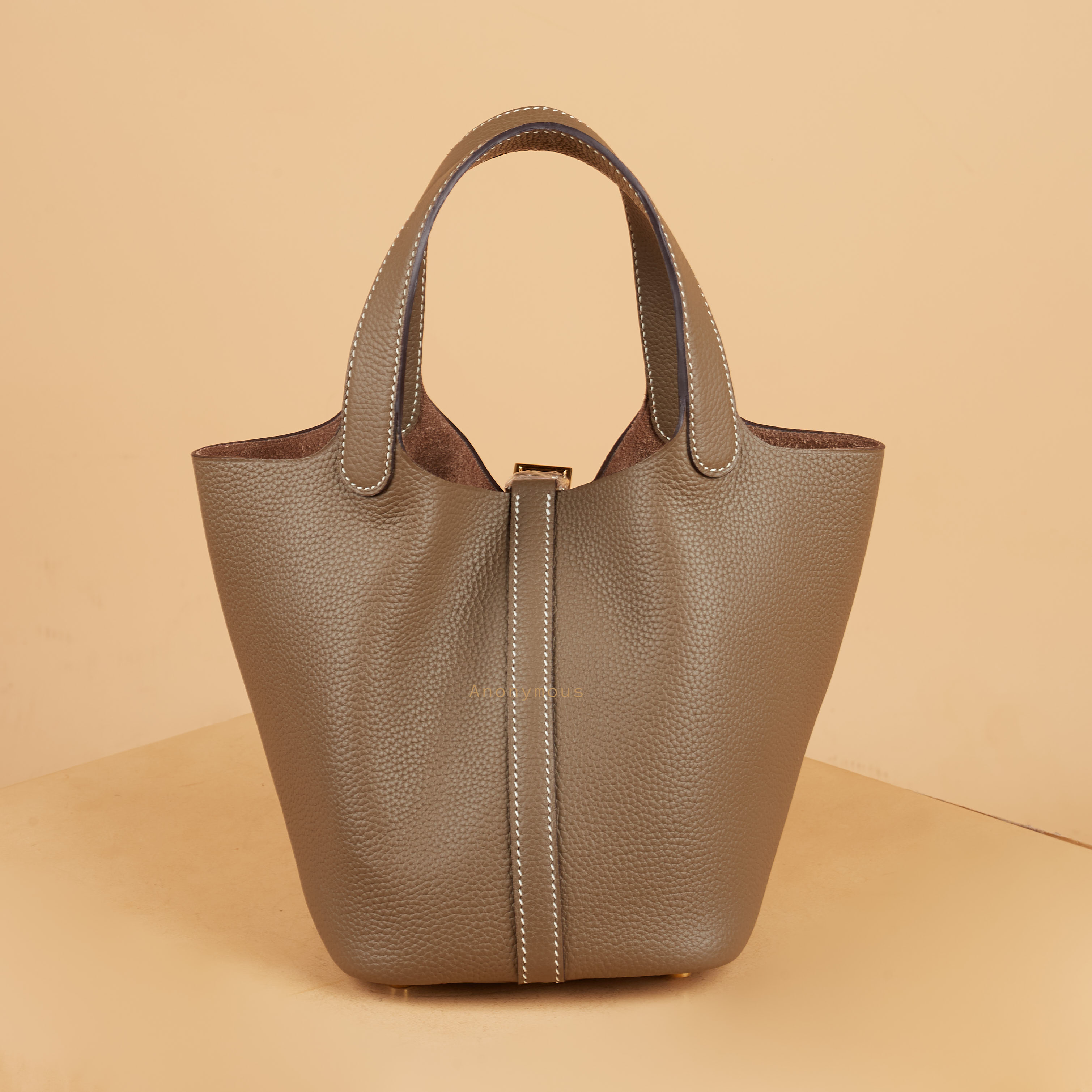Anonymous Poppy Bag 18 Togo Leather No Brand (Tas Kulit)