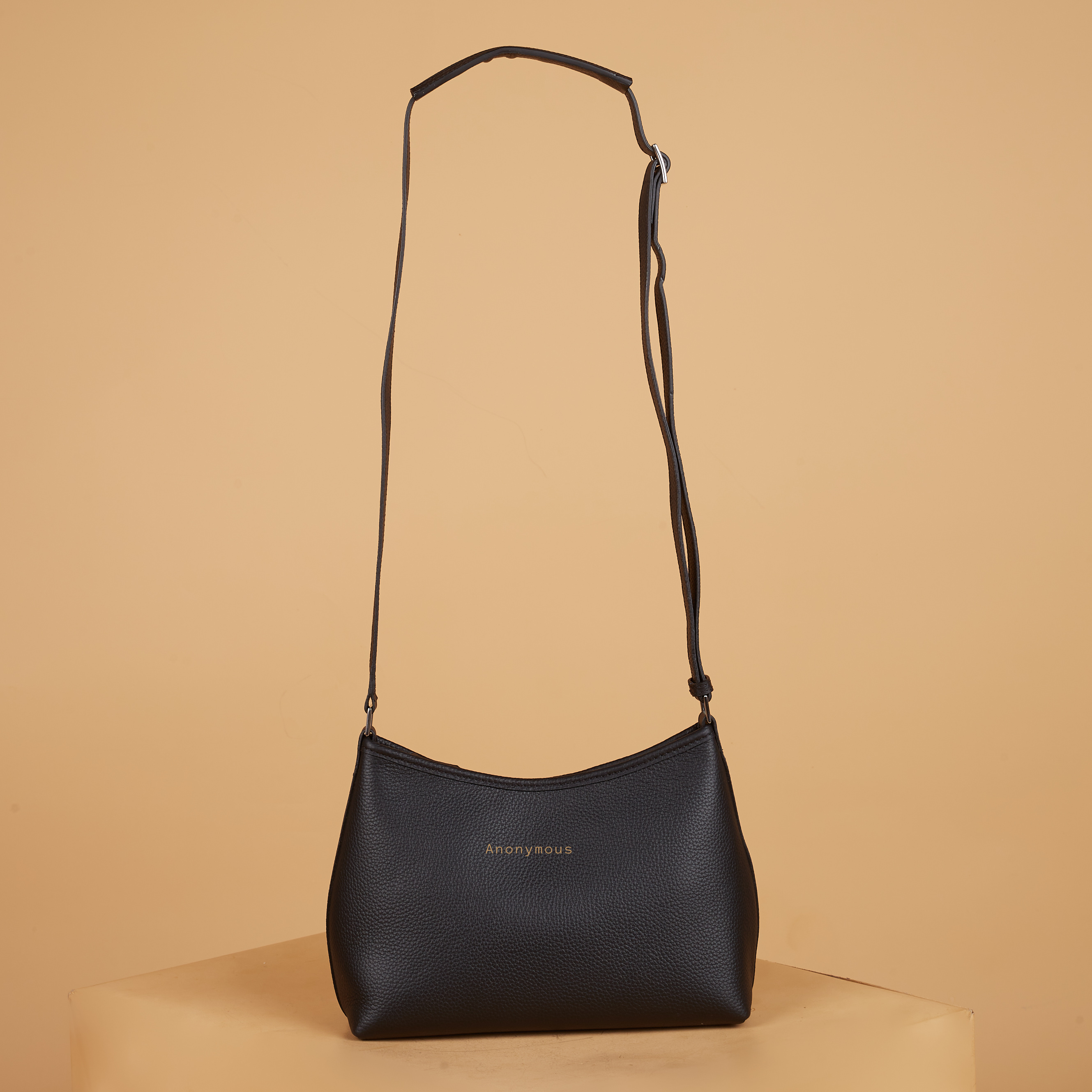 Anonymous Olla Sling H23 Bag Grained leather PHW No Brand (Tas Kulit)