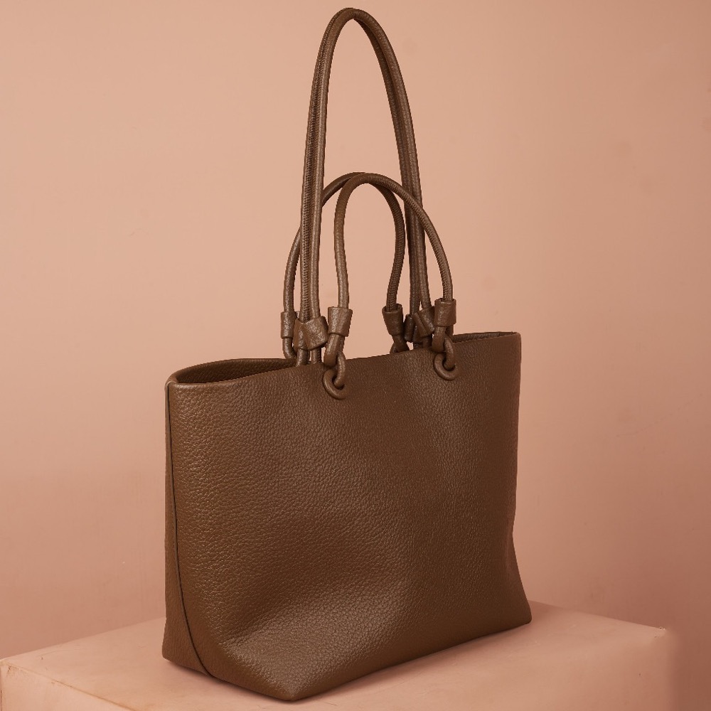 Anonymous Monica Bag 47 Togo Leather No Brand (Tas Kulit)