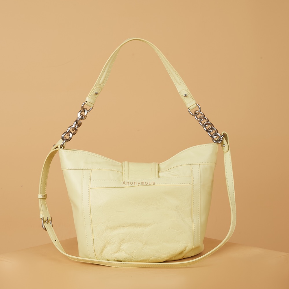Anonymous Vone Shoulder Bag Leather No Brand (Tas Kulit)