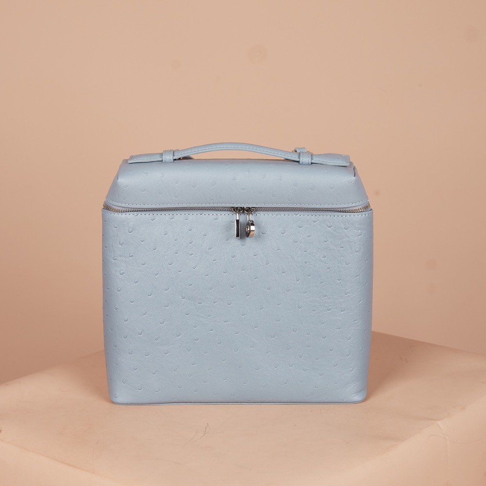 Anonymous Louise Backpack Ostrich (No Brand)