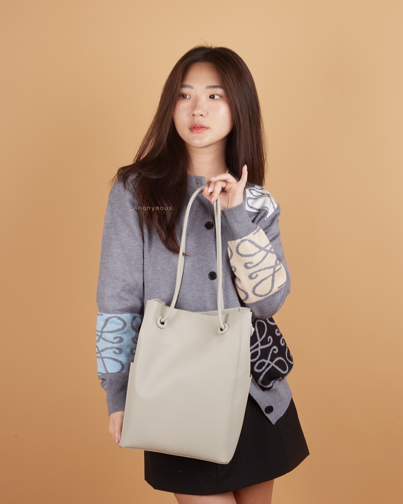 Anonymous Tina Hobo Leather Bag No Brand (Tas Kulit)