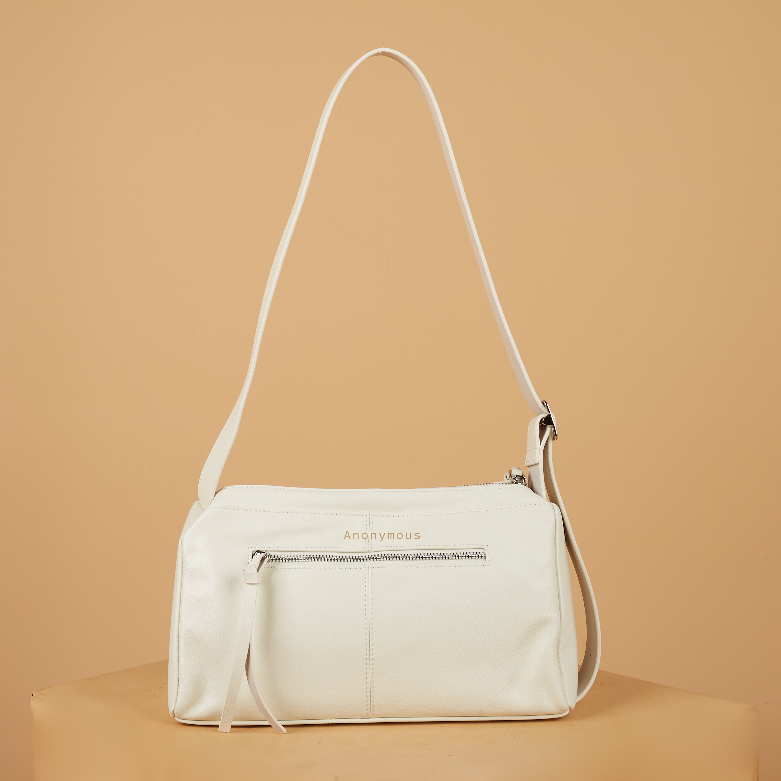 Anonymous Otto Shoulder Bag Leather No Brand (Tas Kulit)