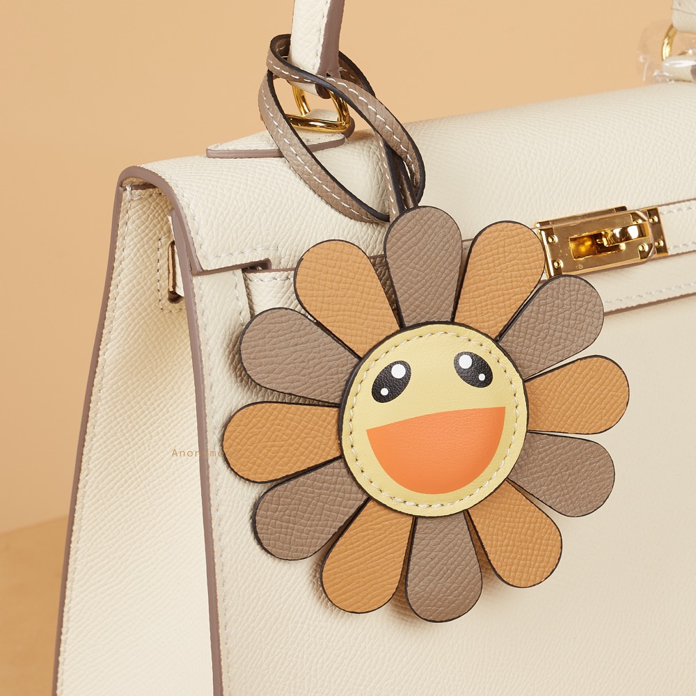 Anonymous Sun Flower Charm Taiga No Brand