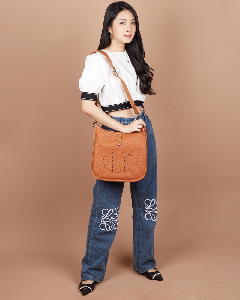 Anonymous Madeline E29 Togo Leather No Brand (Tas Kulit)