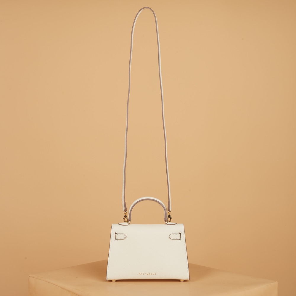 Cara Bag 20 Taiga Leather No Brand (Tas Kulit)