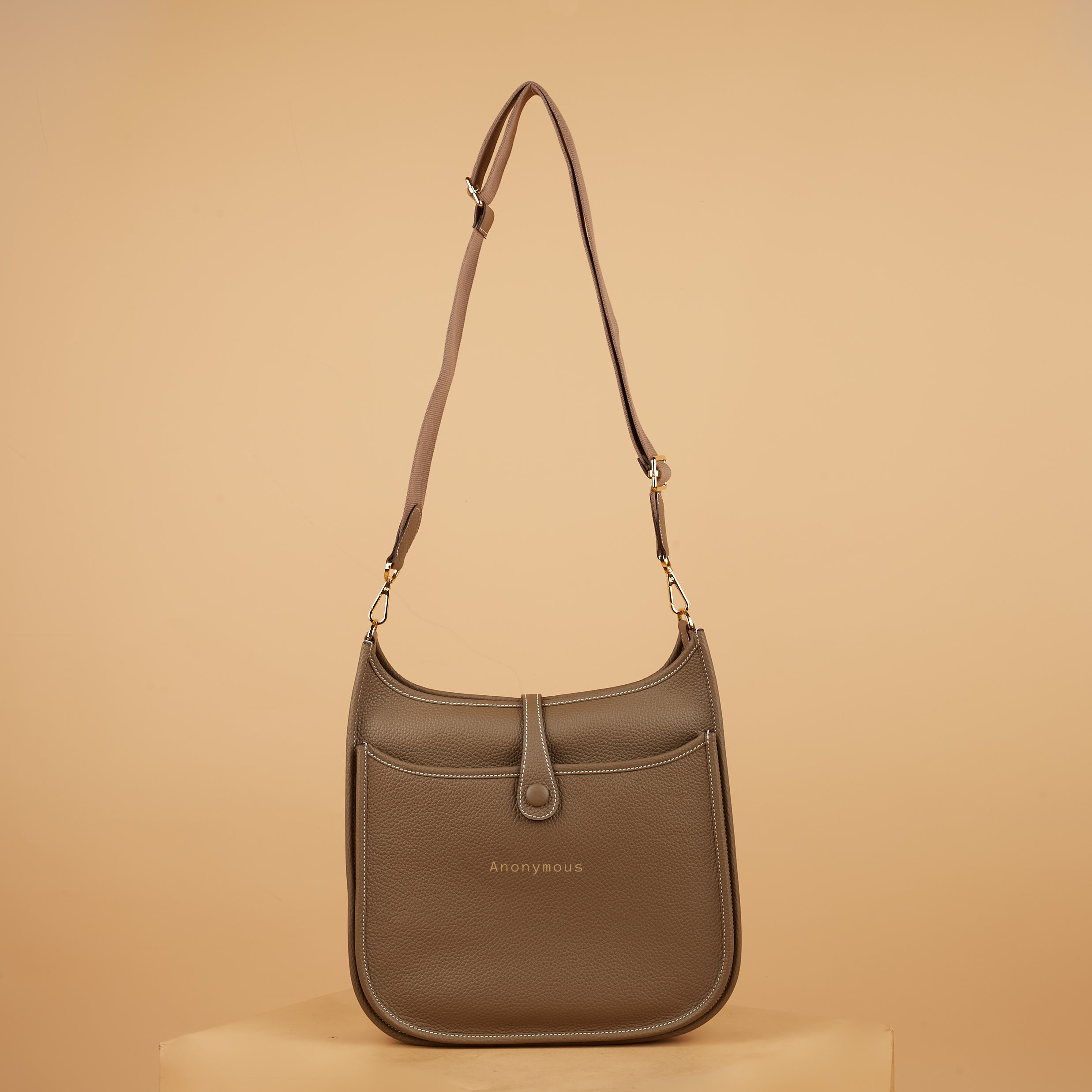 Anonymous Madeline E29 Togo Leather No Brand (Tas Kulit)