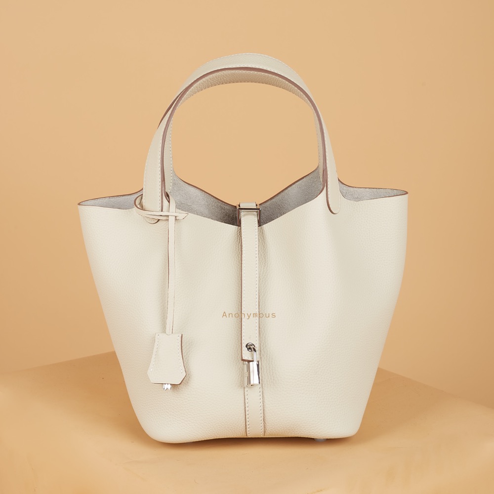 Anonymous Poppy Bag 22 Togo Leather (No Brand)
