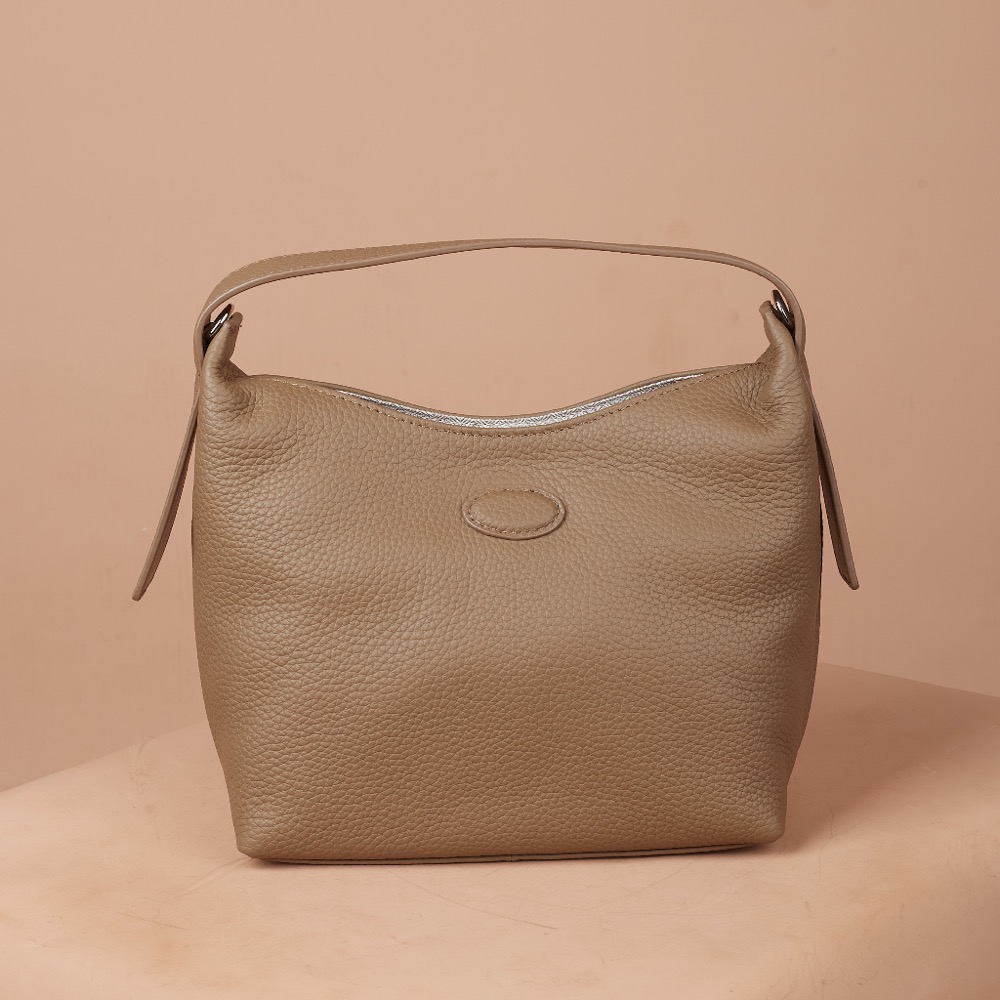 Anonymous Eloise Hobo Bag Grained Leather No Brand (Tas Kulit)