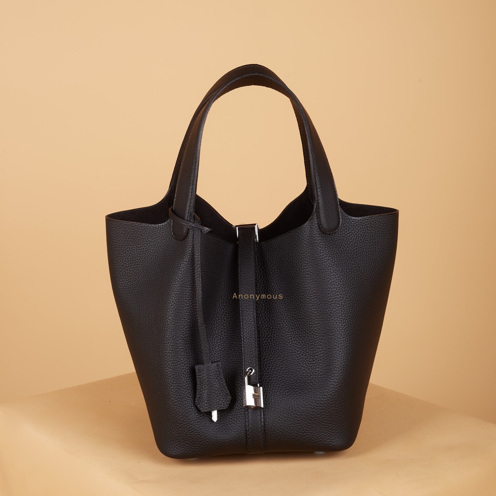 Anonymous Poppy Bag 22 Togo Leather (No Brand)