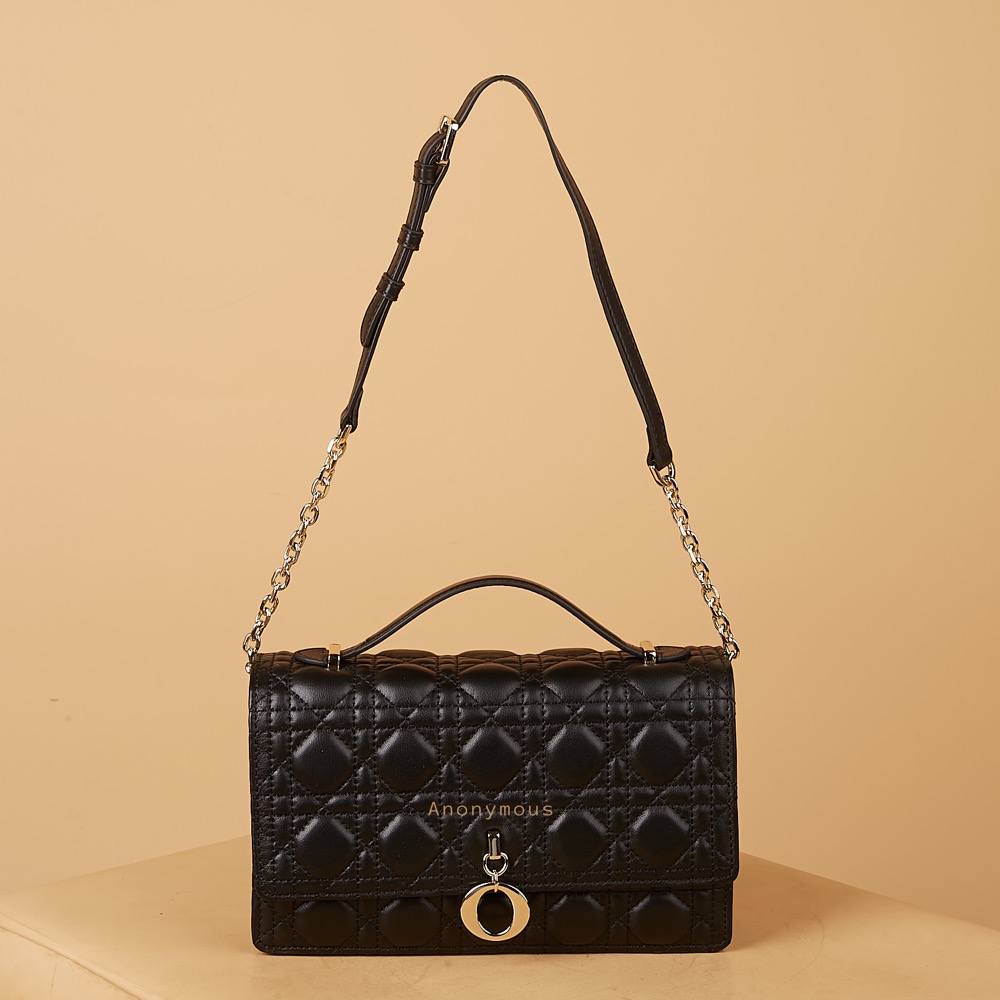 Anonymous My Lady Sling Bag Swift Leather No Brand