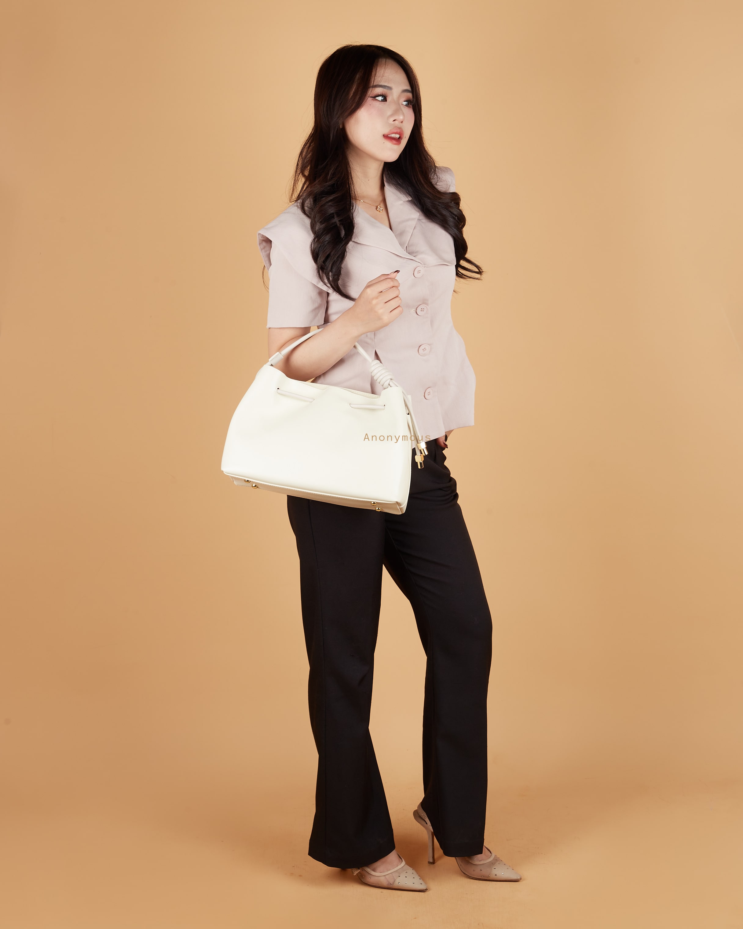 Anonymous Melia Drawsting Bag Leather No Brand (Tas Kulit)