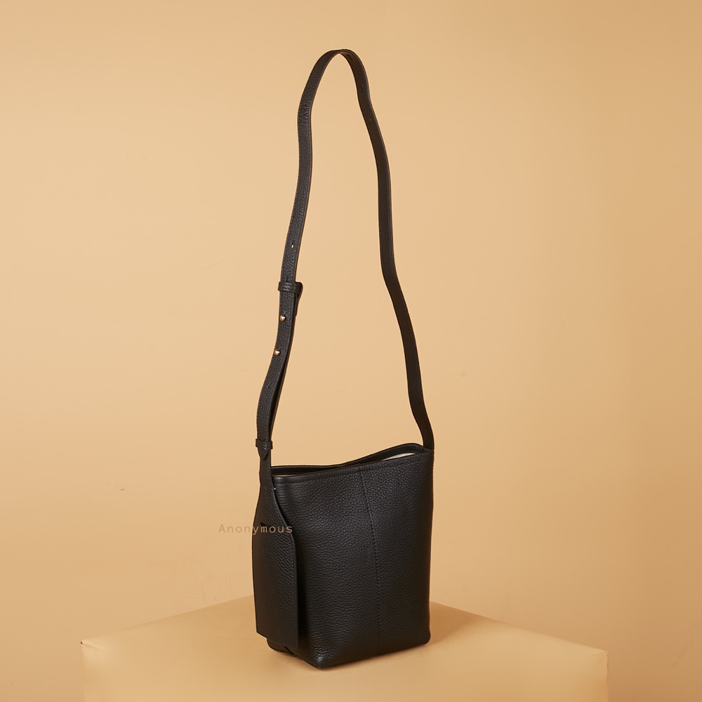 Anonymous Jens Bucket Bag Grained Leather No Brand (Tas Kulit)
