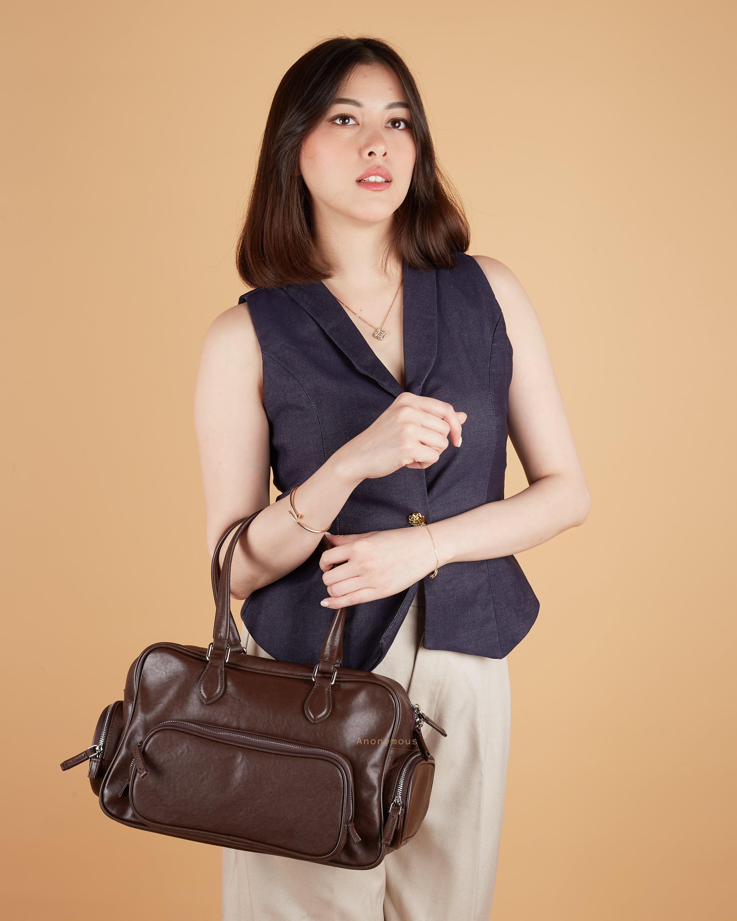 Anonymous Vanda w/ 2 Pockets Swift Leather PHW No Brand (Tas Kulit)