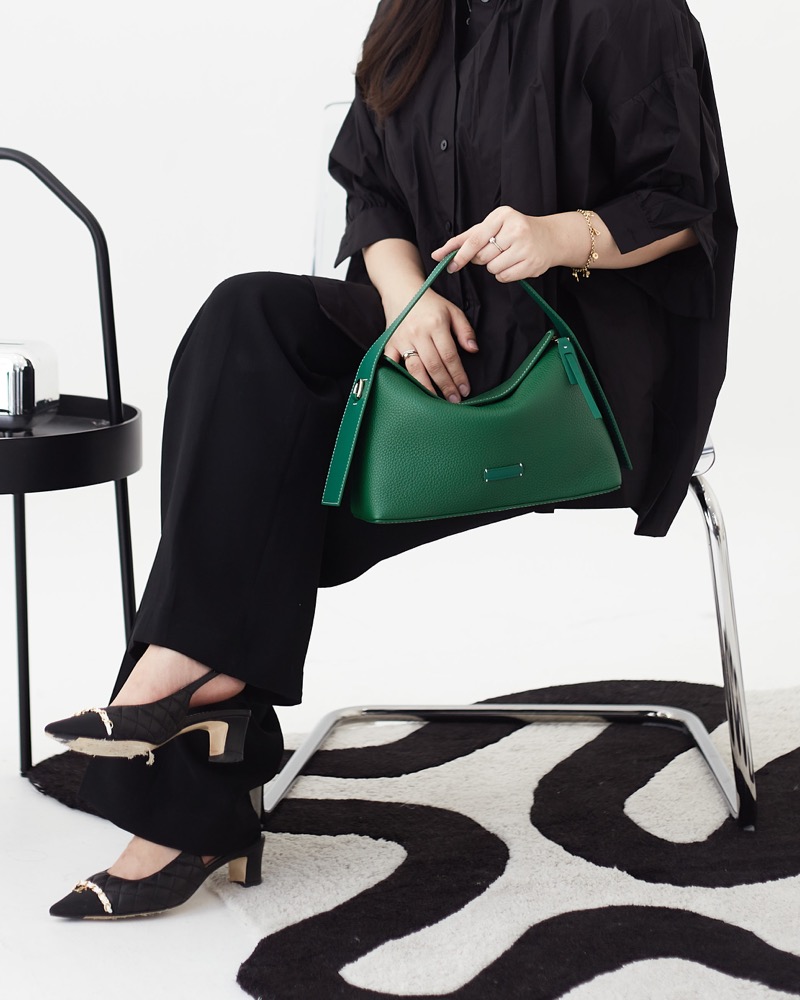 Anonymous Upton Crossbody Swift & Grained Leather No Brand (Tas kulit)
