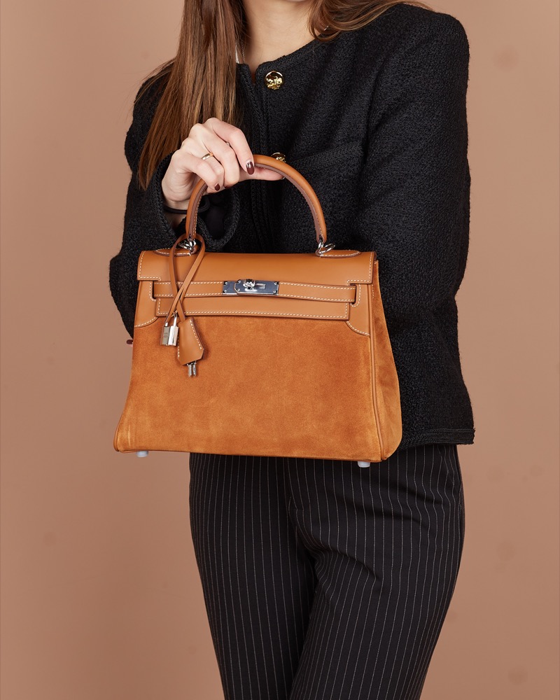 Anonymous Cara Bag K28 Swift Suede Leather GHW No Brand (Tas Kulit)